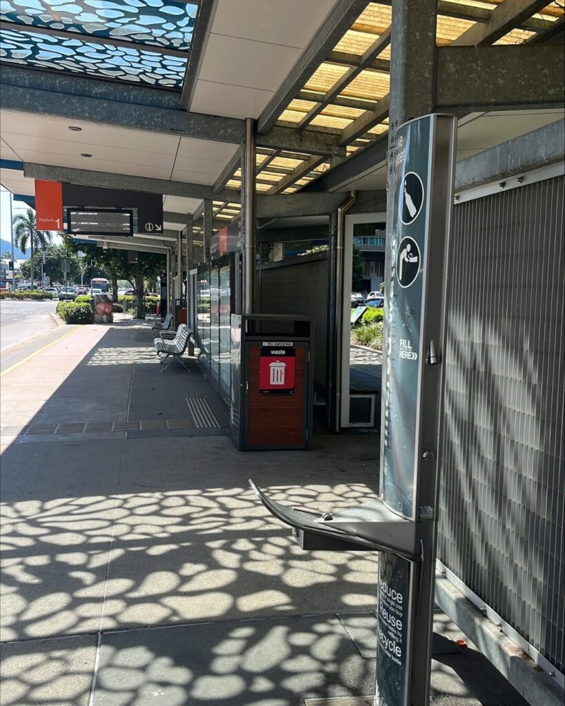 ケアンズバスターミナル
