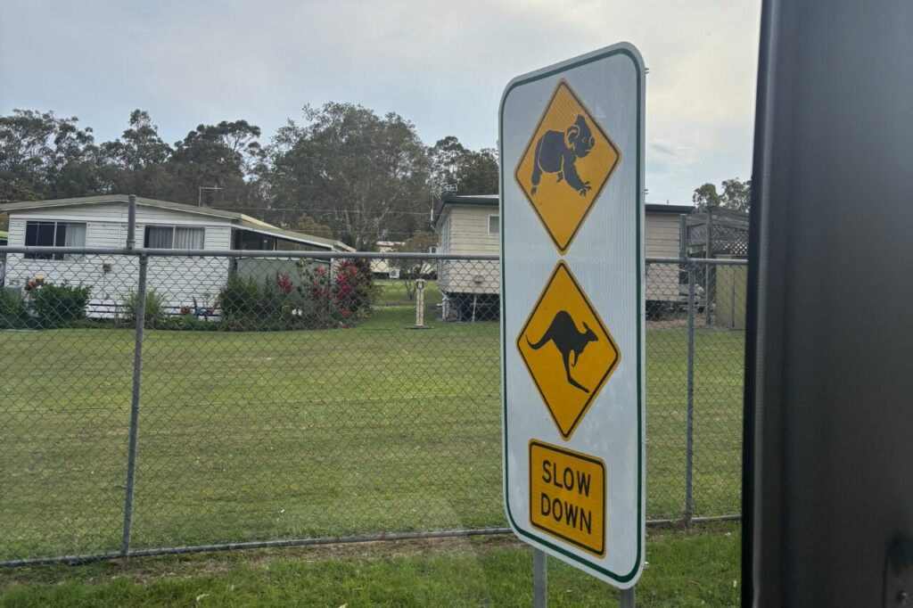 動物の道路標識