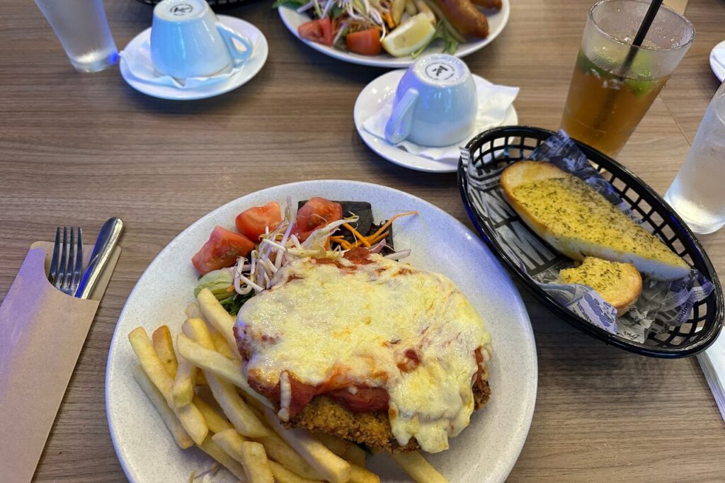 チキンパルミジャーナ