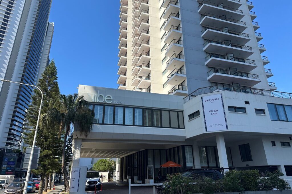 サーファーズパラダイスのヴァイブホテル