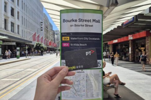 メルボルン交通ICマイキーカード