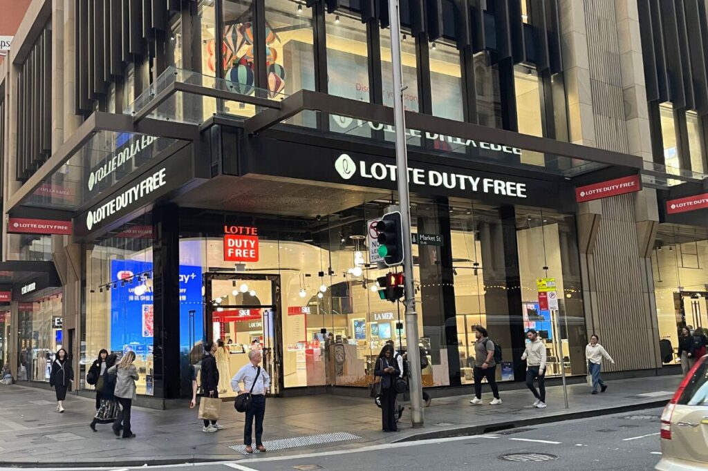 ロッテ免税店シドニー外観